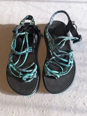 Chaco Women's Teal and Black Strappy Sandals